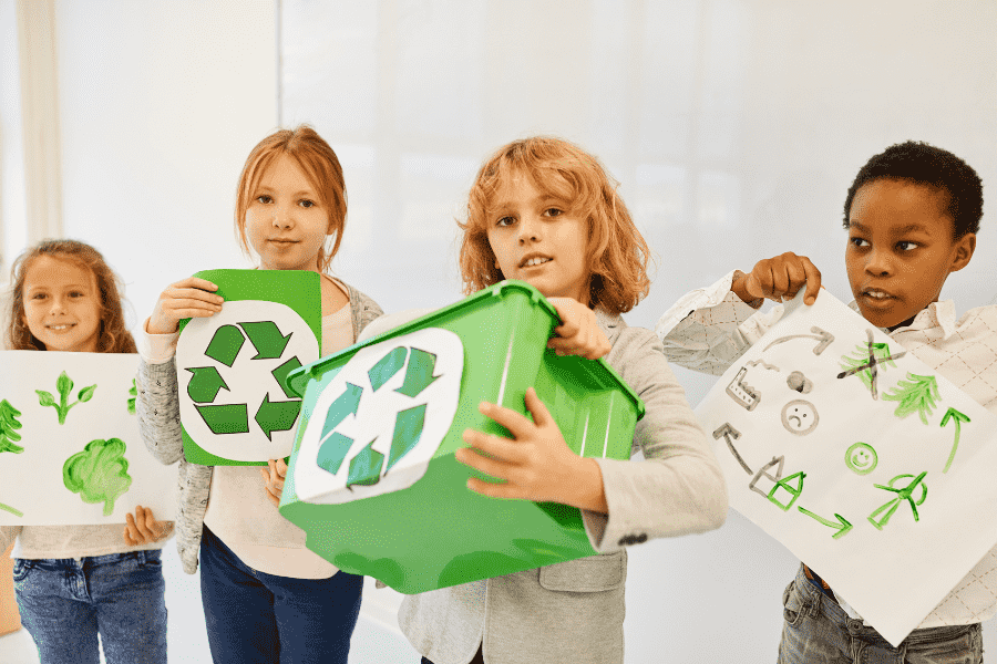 Bảo Vệ Môi Trường và Tăng Cường Trách Nhiệm Xã Hội