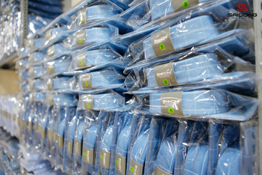 ao so mi thanh pham tai may sai dong