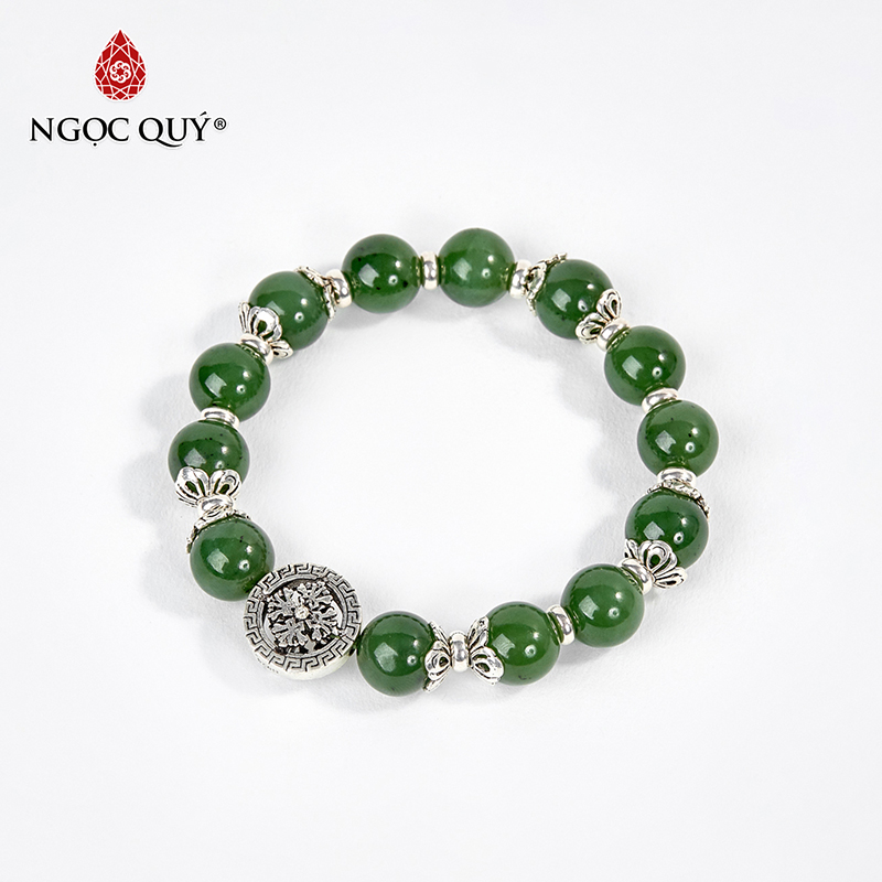 vòng tay đá ngọc bích