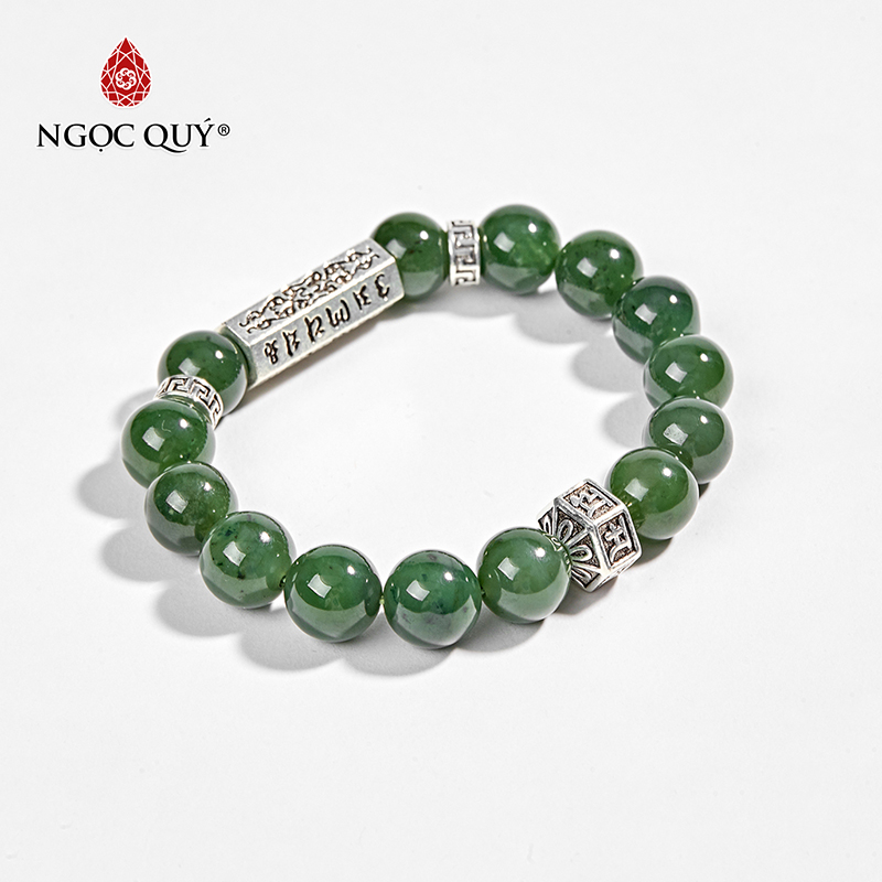 vòng tay đá ngọc bích