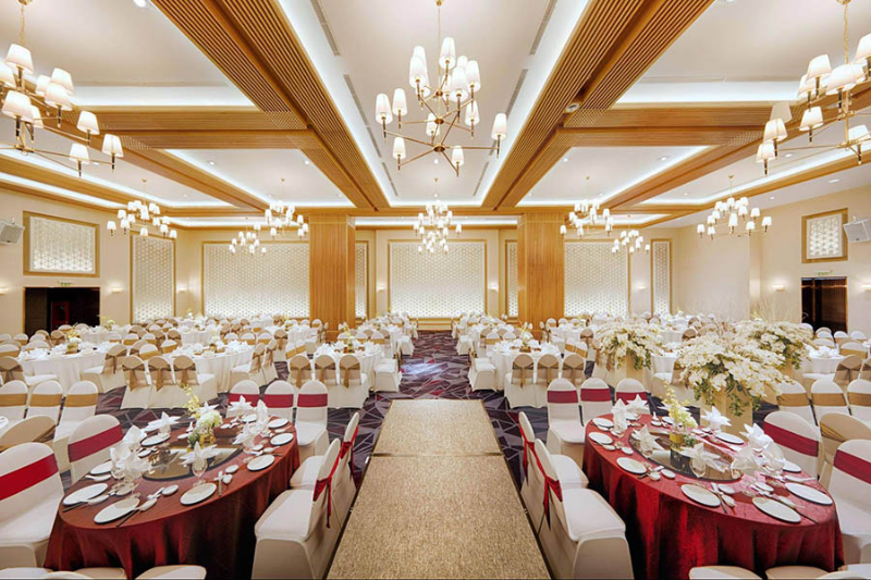 Nhà hàng tiệc cưới phong cách cổ điển sang trọng, quý phái