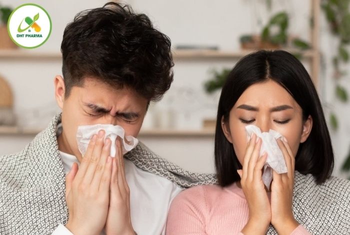 Xịt bào tử lợi khuẩn LiveSpo Navax