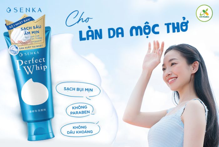 Sữa rửa mặt Senka xanh