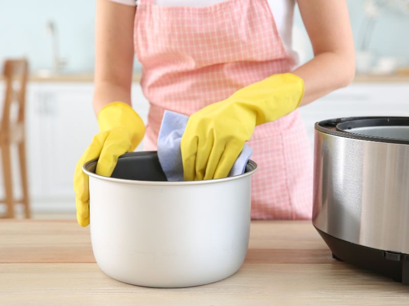 Cách vệ sinh nồi cơm điện hiệu quả