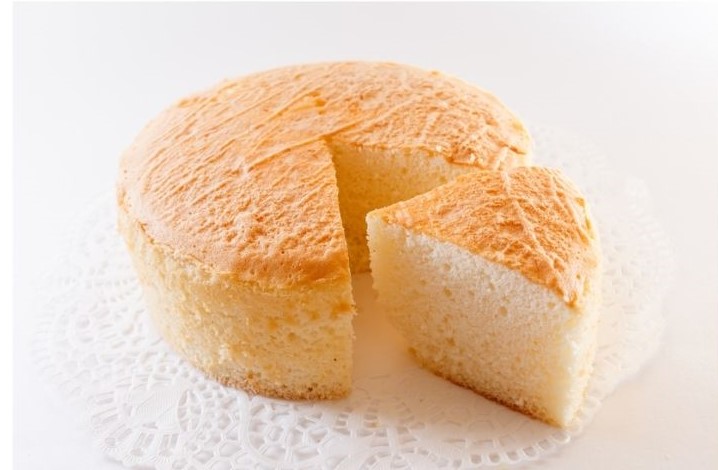 Bánh bông lan mềm xốp làm bằng nồi cơm điện