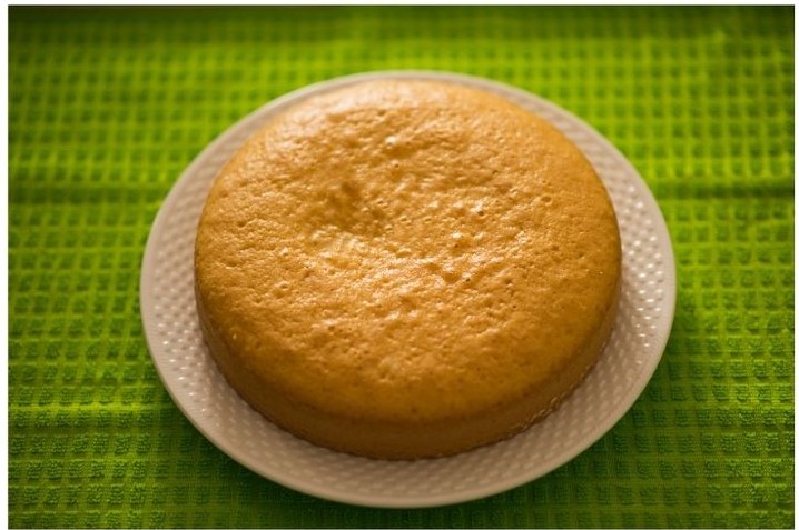 Thành phẩm bánh bông lan bằng nồi cơm điện