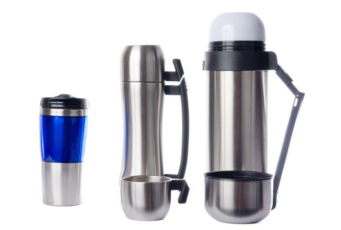 Vệ sinh bình giữ nhiệt bằng baking soda