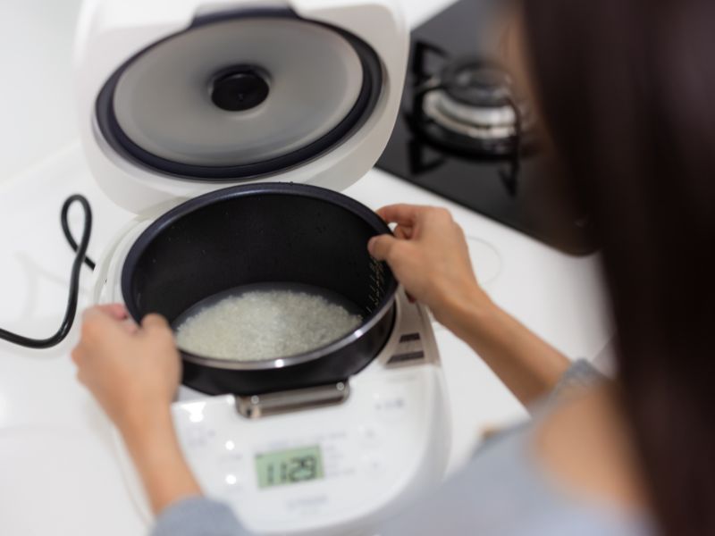 Cách vệ sinh nồi cơm điện hiệu quả