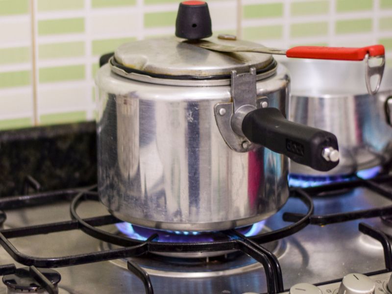 Nồi áp suất cơ Goldsun GPC1930 chất lượng, giá rẻ 2025