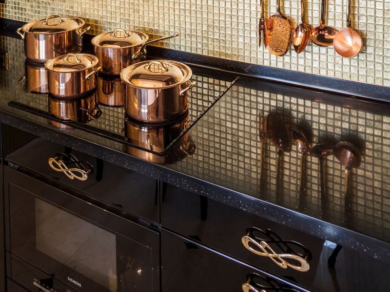 Bếp Từ Có Kén Nồi Không? Tất Tần Tật Những Điều Bạn Cần Biết