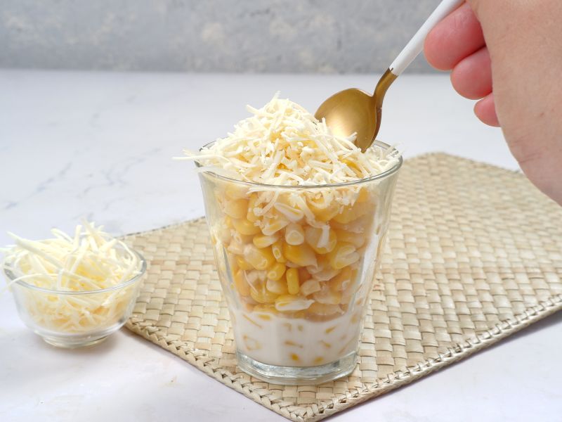 Cách làm sữa bắp bằng máy xay sinh tố: Thơm ngon, bổ dưỡng, chỉ 5 bước đơn giản