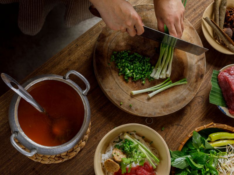 Cách Nấu Phở Bò Bằng Nồi Áp Suất Điện Nhanh Chóng