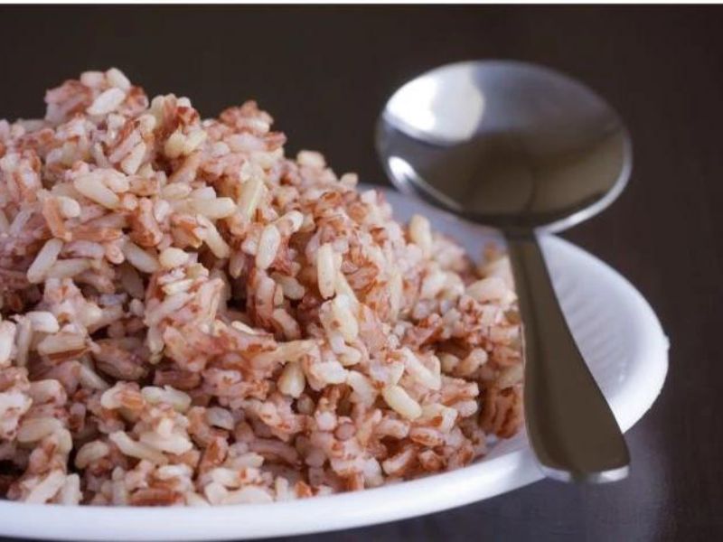 Cách nấu gạo lứt bằng nồi cơm điện thơm mềm đơn giản, chuẩn nhà hàng