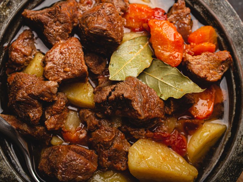 Hướng Dẫn Sử Dụng Nồi Áp Suất Điện An Toàn và Hiệu Quả Cho Người Mới