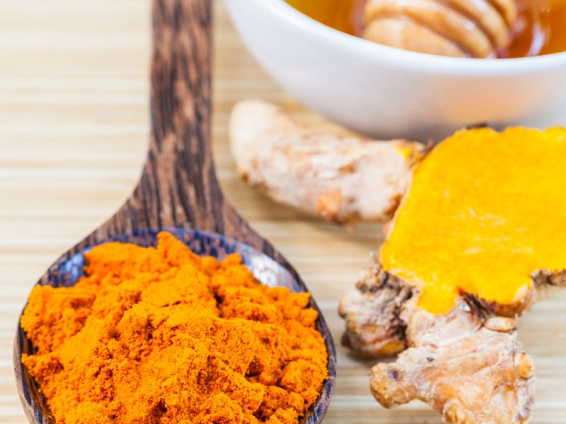 Mật ong hoa cà phê kết hợp nghệ: giải pháp tự nhiên chữa dạ dày hiệu quả