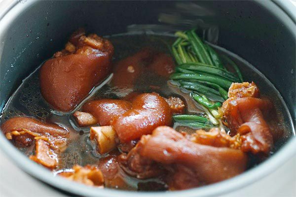 Nguyên nhân và cách khắc phục nồi cơm điện nhảy sớm