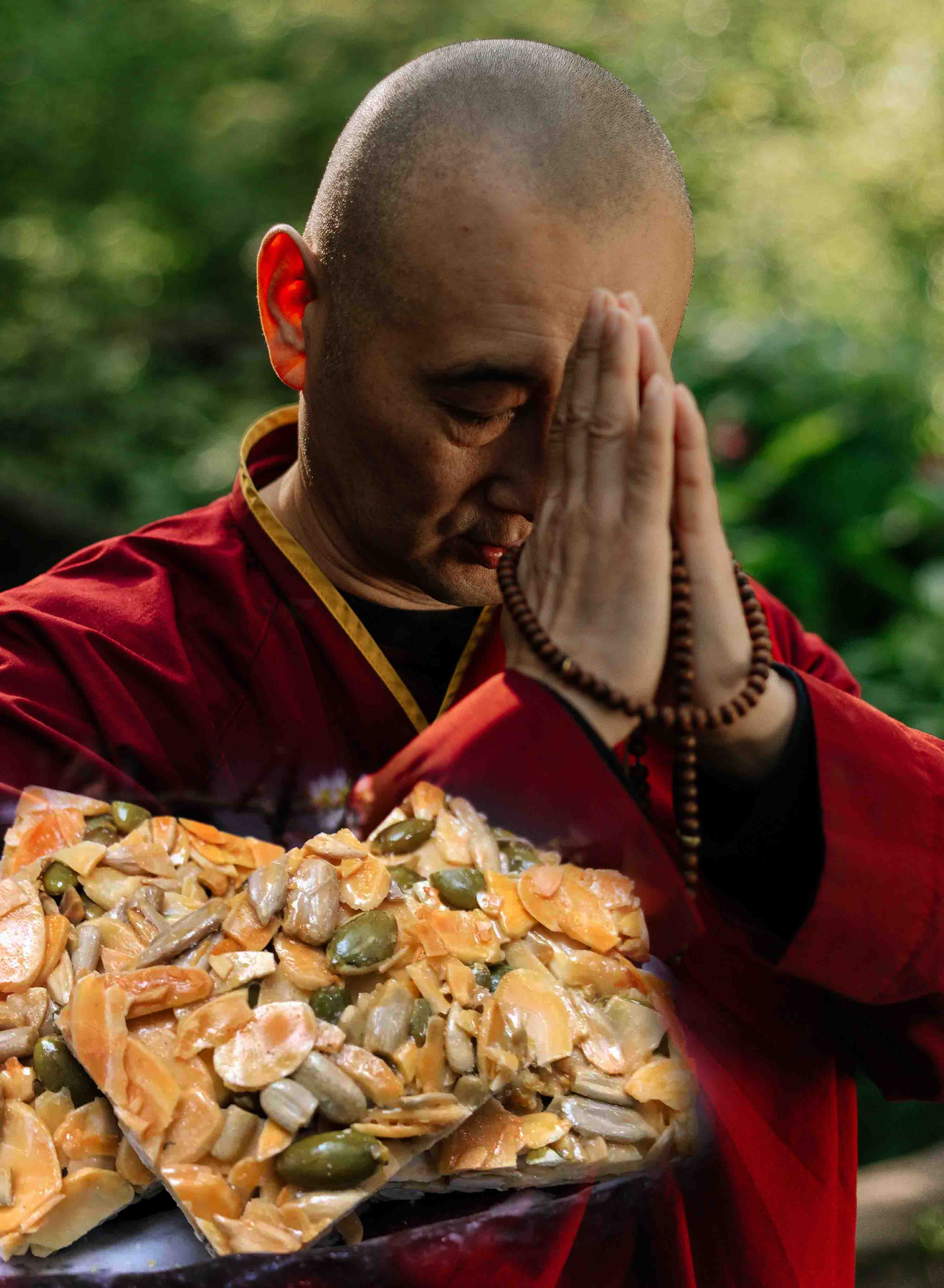 Banh-ngoi-ngu-hat-an-kieng