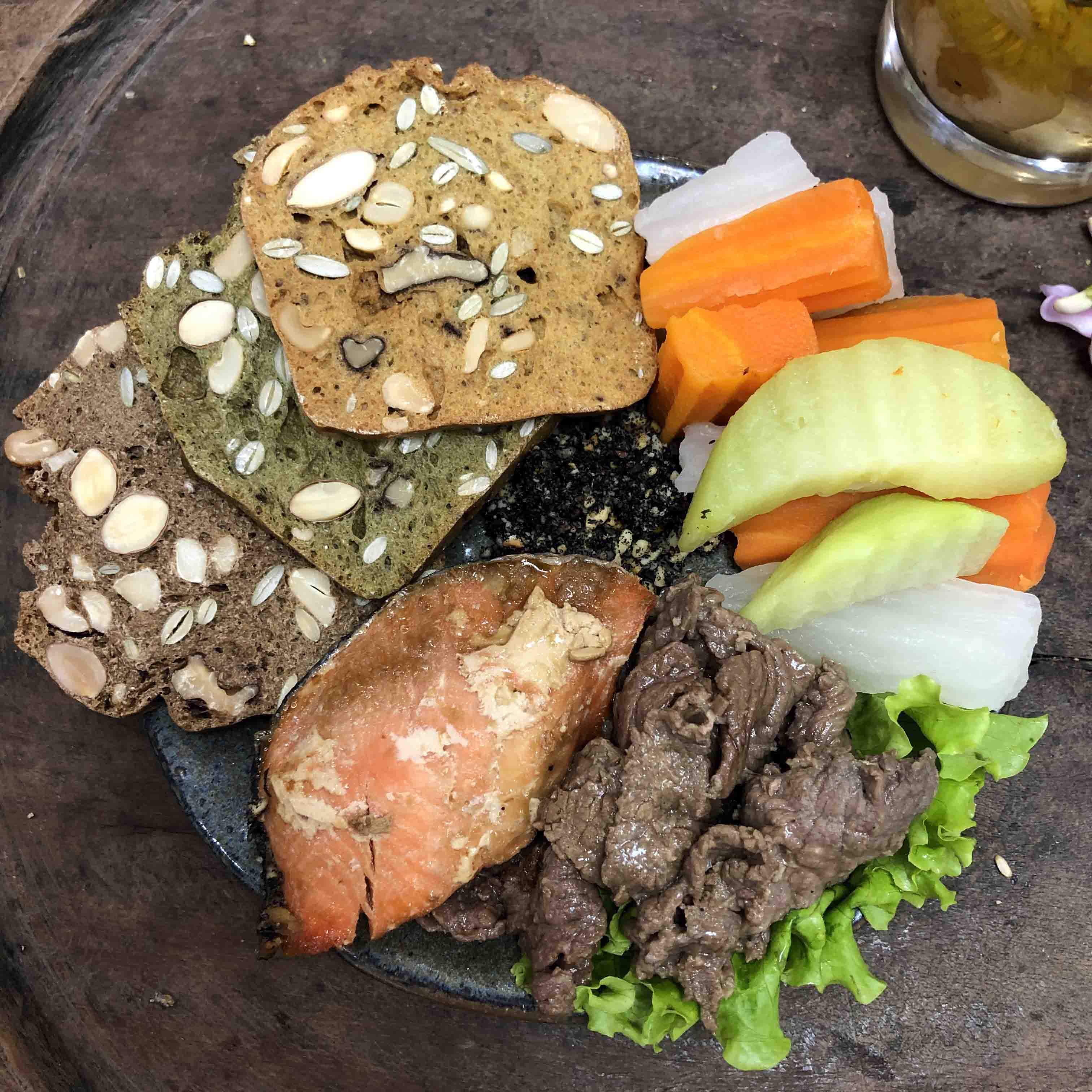 Thực đơn ăn kiêng giảm cân với bánh biscotti nguyên cám