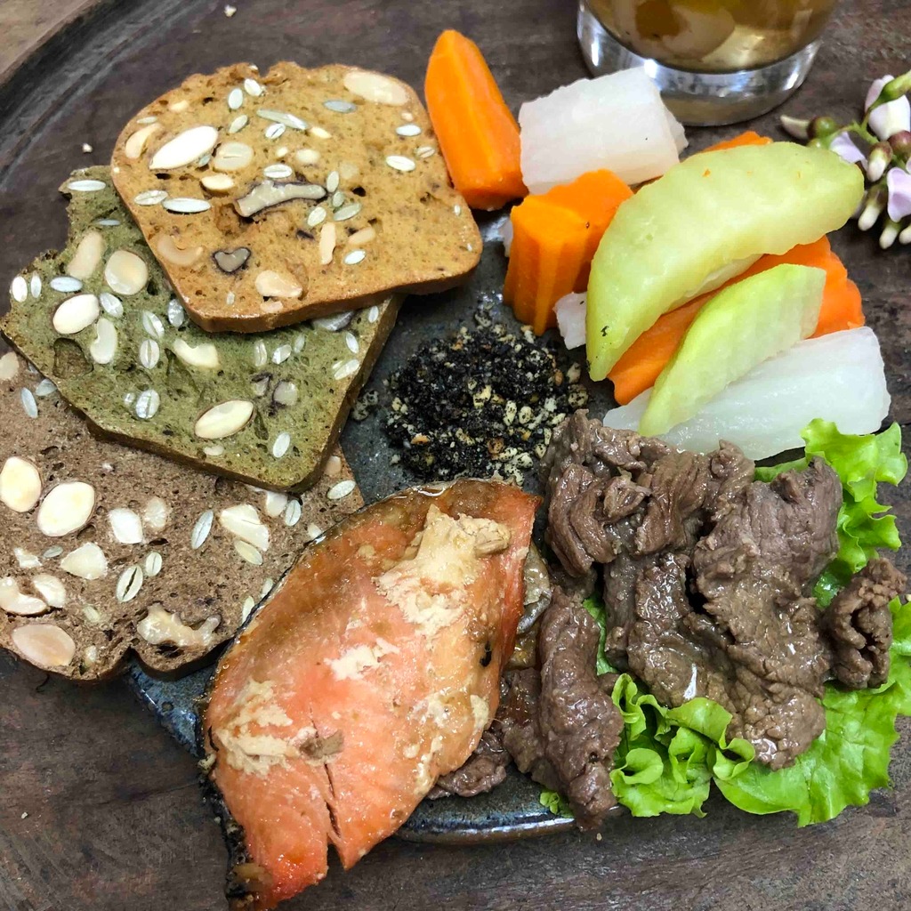 Biscotti Nguyên Cám