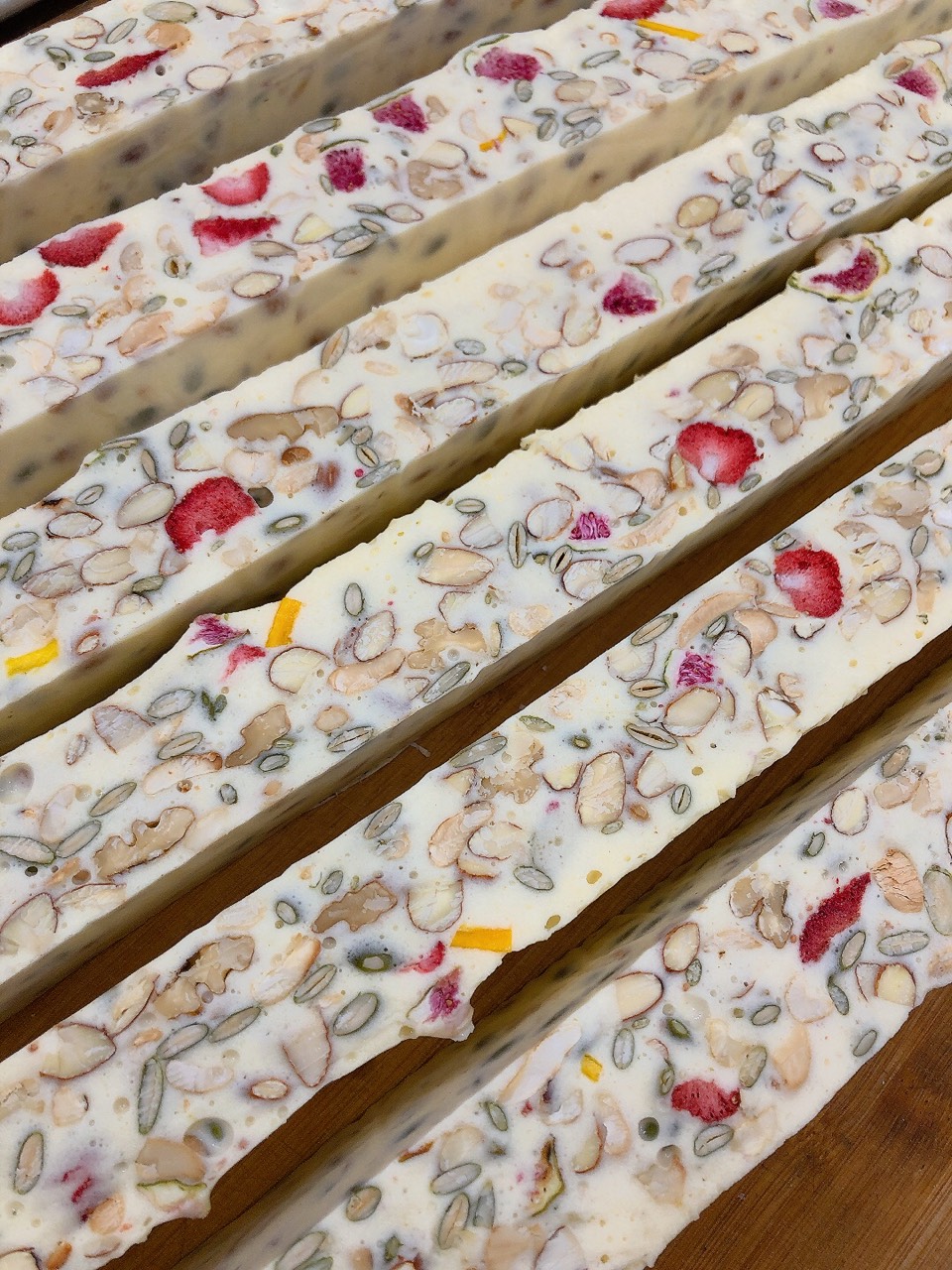 Giá kẹo nougat healthy