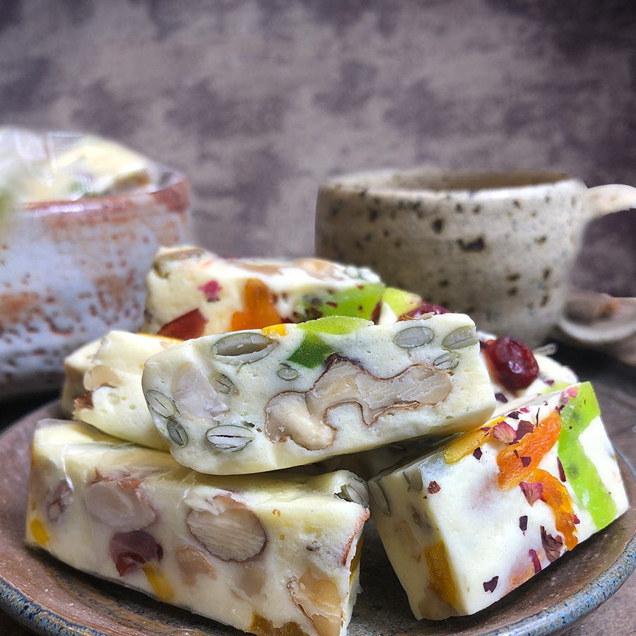 Kẹo Nougat Healthy: Bí Quyết Ăn Vặt Ngọt Ngào Không Lo Tăng Cân