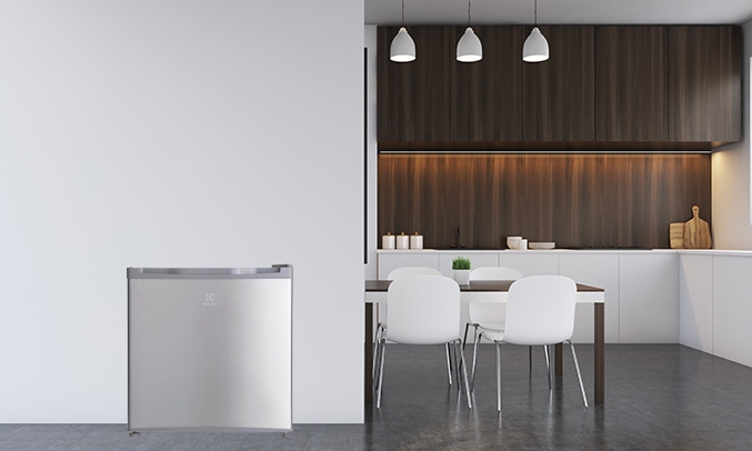 Tủ lạnh Electrolux 45 lít EUM0500SB