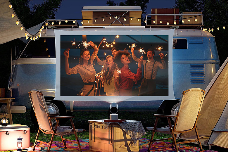 Máy chiếu bỏ túi Smart TV Samsung 100 inch The Freestyle SP-LSP3 sành điệu