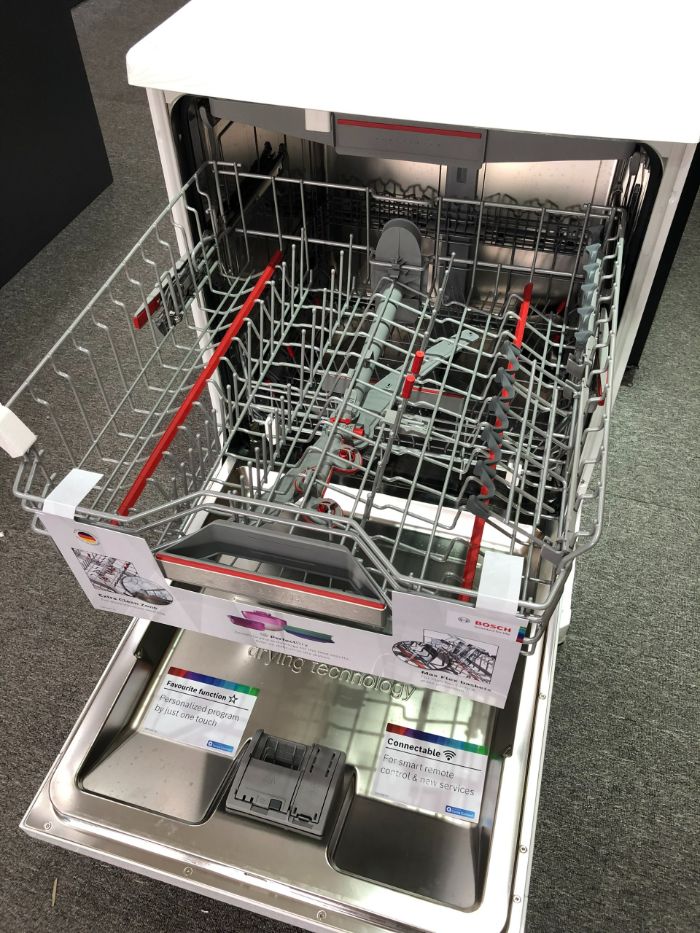 Máy rửa bát Bosch series 6 SMS6ZCW42E 14 bộ