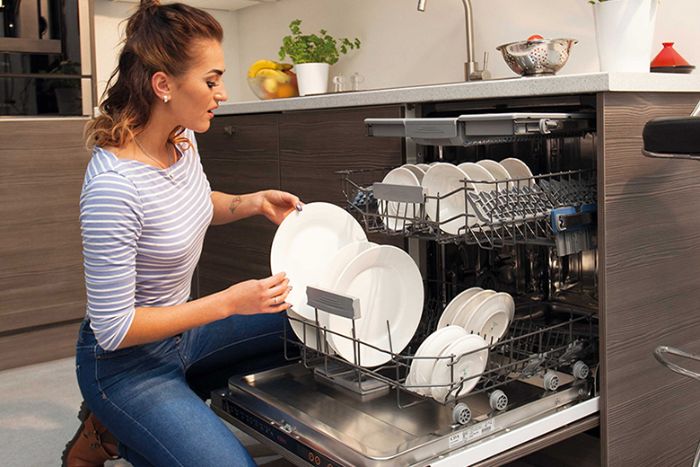 Máy rửa bát Bosch 14 bộ series 6 SMV6ZCX42E