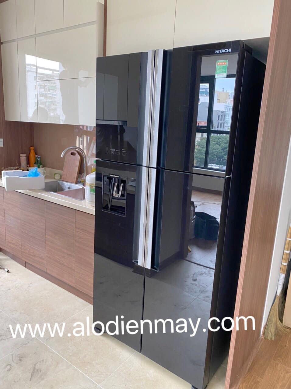 Tủ lạnh Hitachi 4 cánh inverter 540 lít R-FW690PGV7 (GBK, GBW) chính hãng
