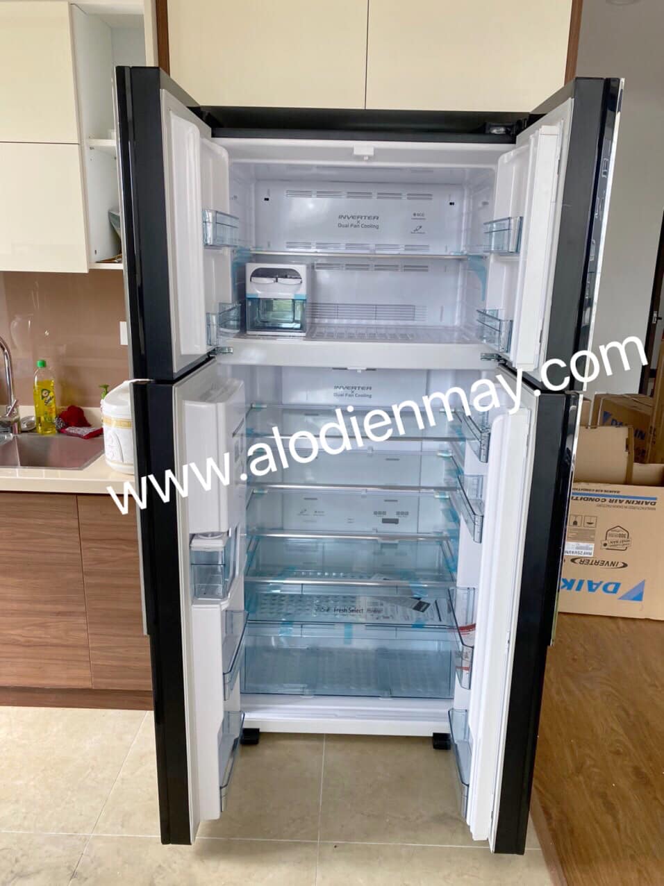 Tủ lạnh Hitachi 4 cánh inverter 540 lít R-FW690PGV7 (GBK, GBW) chính hãng