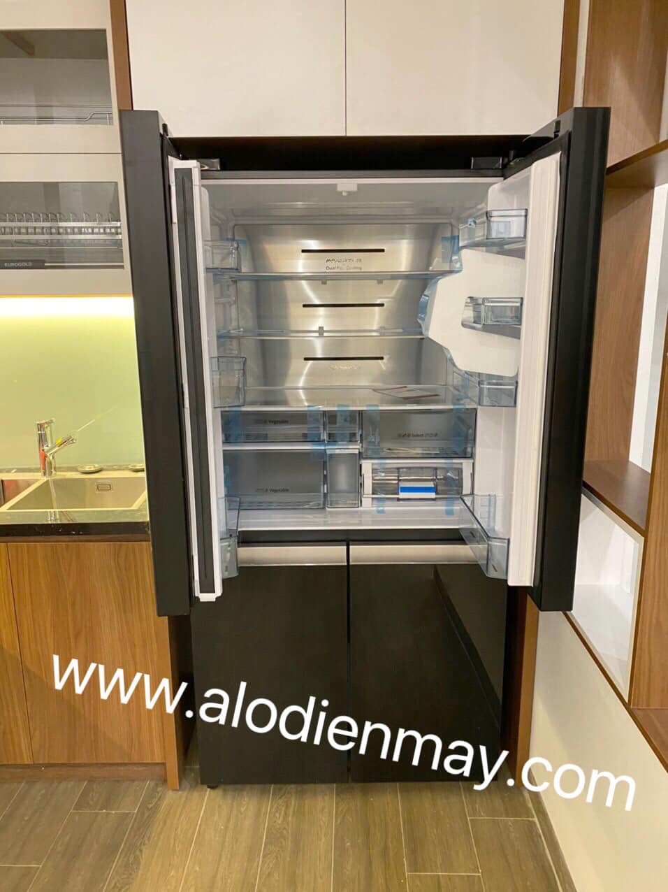 Tủ lạnh 4 cánh Hitachi inverter 569 lít R-WB640VGV0 GBK chính hãng