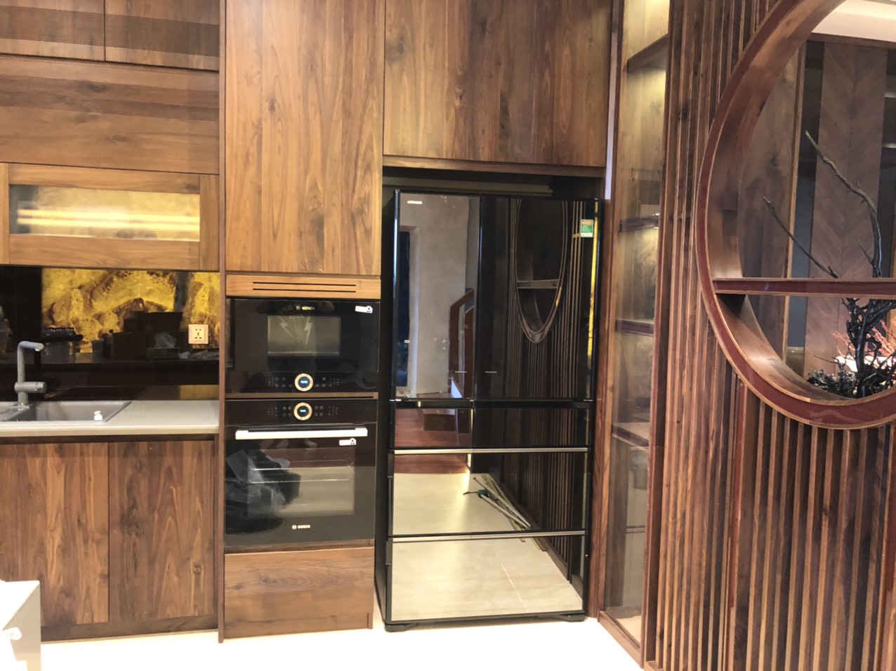 Tủ lạnh 6 cánh Hitachi nhập khẩu chính hãng mới nhất model 2021