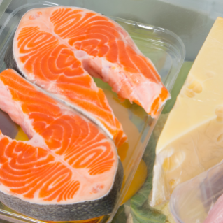 Tủ lạnh Panasonic NR-BX471XGKV hai cánh mặt kính, ngăn đá dưới 2022