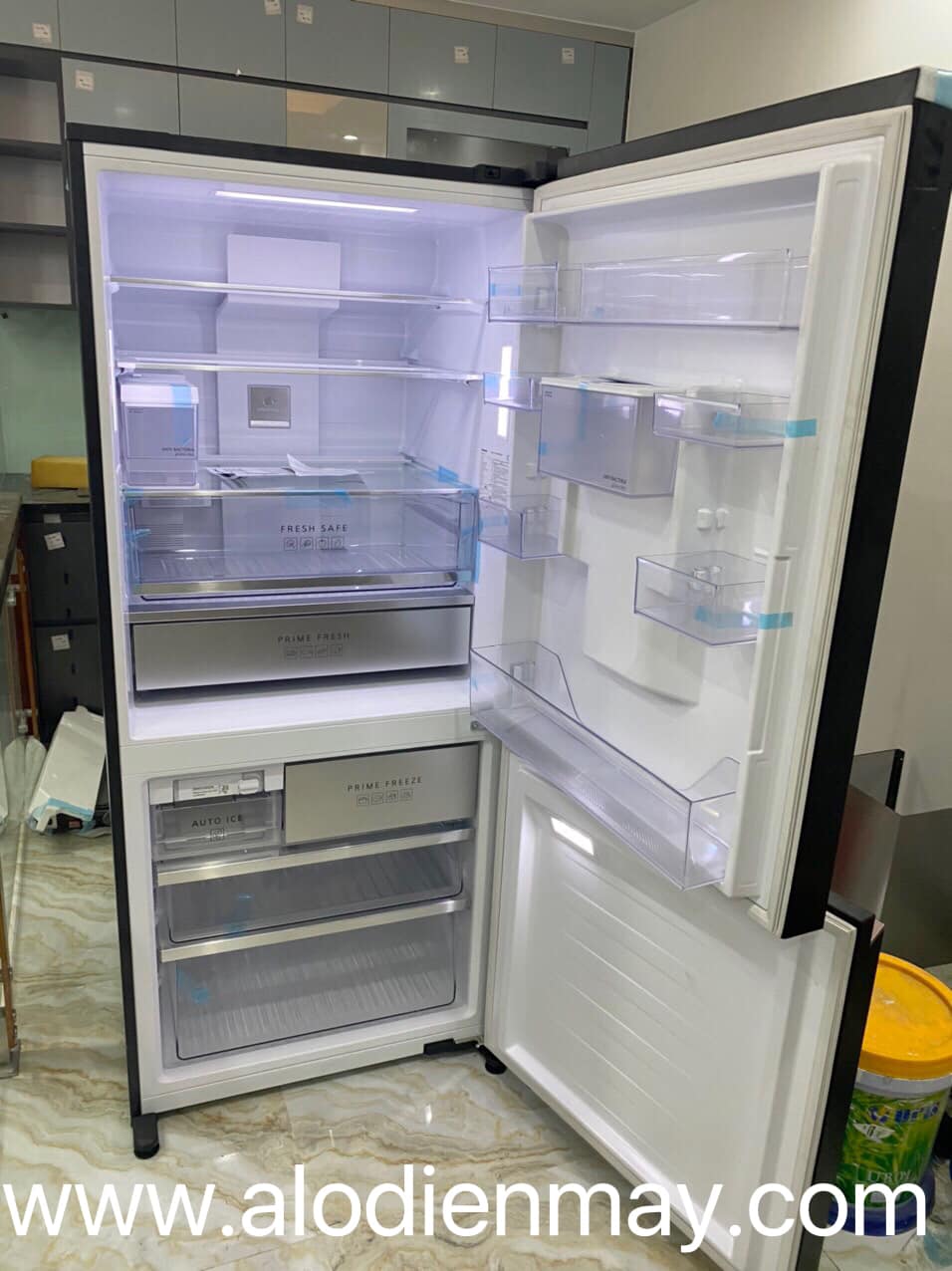 Tủ lạnh 2 cánh Panasonic inverter 500 lít BW530XMMV model 2022 giá rẻ