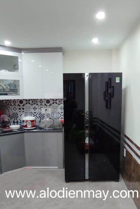 Tủ lạnh Hitachi Side By Side 2 cánh 641 lít R-S800PGV0 (GBK) giá rẻ