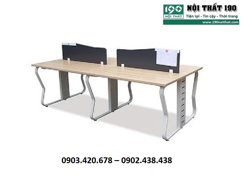 Bàn làm việc 1903B12-4 có vách ngăn