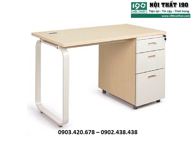 Dòng bàn nhân viên rất đa dạng về kiểu dáng và mẫu mã