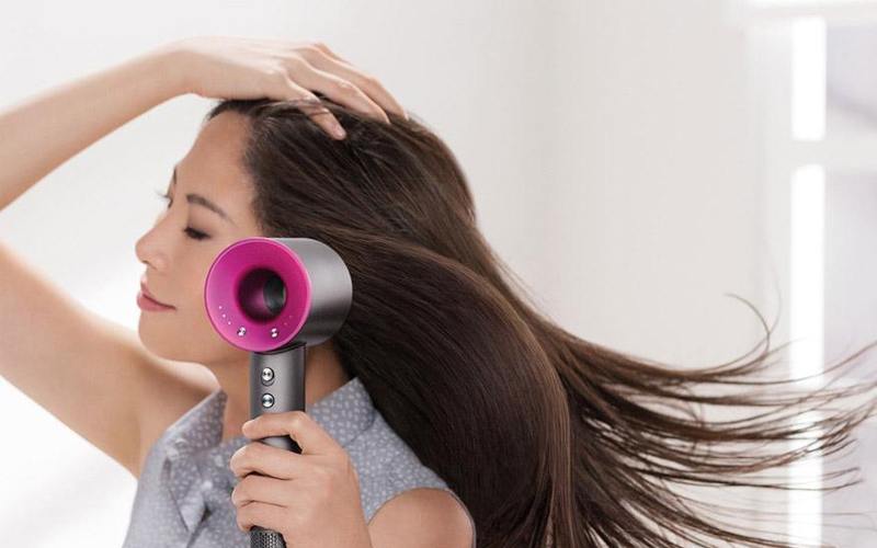 5 nguyên tắc sấy tóc để tóc luôn chắc khoẻ