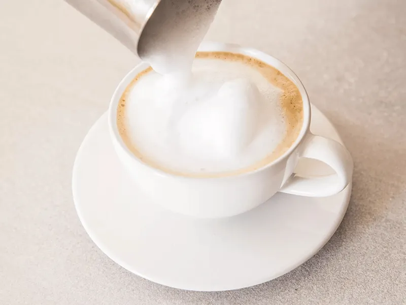 Cách pha capuchino bằng máy pha cà phê cực đơn giản tại nhà