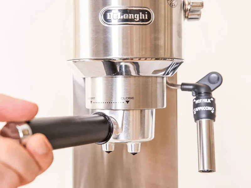 Cách pha capuchino bằng máy pha cà phê cực đơn giản tại nhà