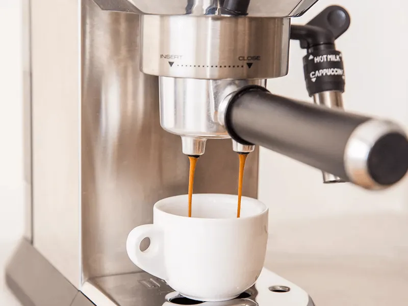 Cách pha capuchino bằng máy pha cà phê cực đơn giản tại nhà