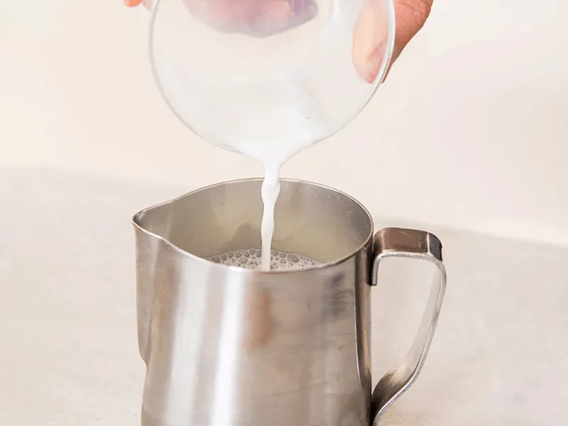 Cách pha capuchino bằng máy pha cà phê cực đơn giản tại nhà