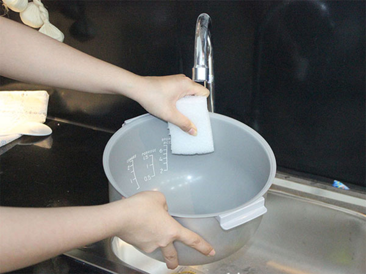 Hướng dẫn chi tiết cách sử dụng nồi cơm điện tử Panasonic