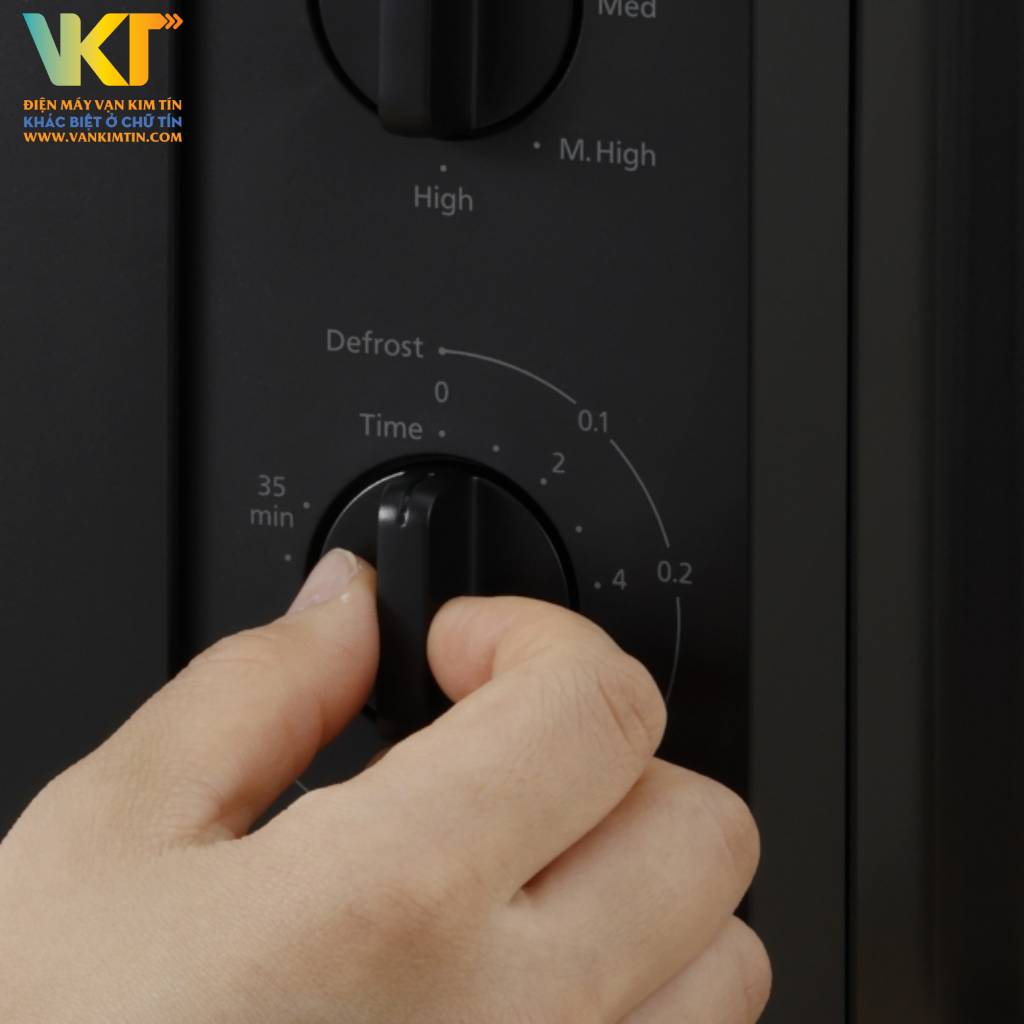 Lò vi sóng Panasonic NN-SM33NBYUE - Tùy chọn các chức năng bằng bảng điều khiển dễ dùng