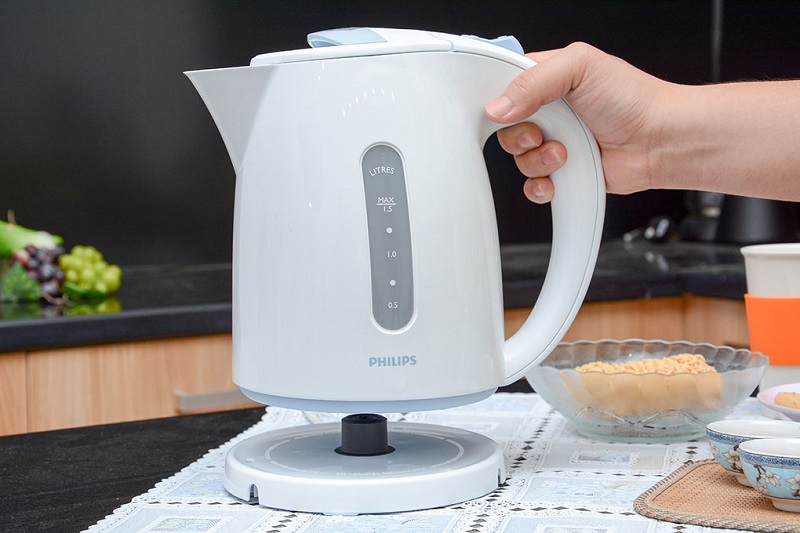 Nguyên nhân khiến cho bình đun siêu tốc của gia đình nhanh hư