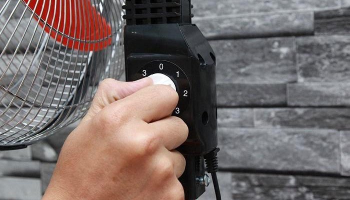 Những sai lầm cần tránh khi sử dụng quạt điện vào mùa nóng