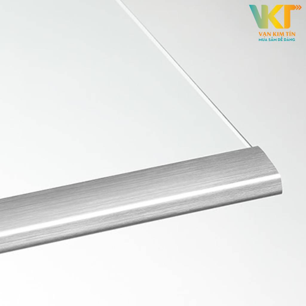 Tủ lạnh Hitachi Inverter 540 lít R-FW690PGV7X - Khay thủy tinh chịu lực, bền bỉ và dễ lau chùi