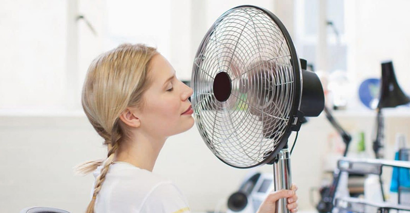 Ưu điểm và nhược điểm của việc sấy tóc bằng quạt mà bạn nên biết