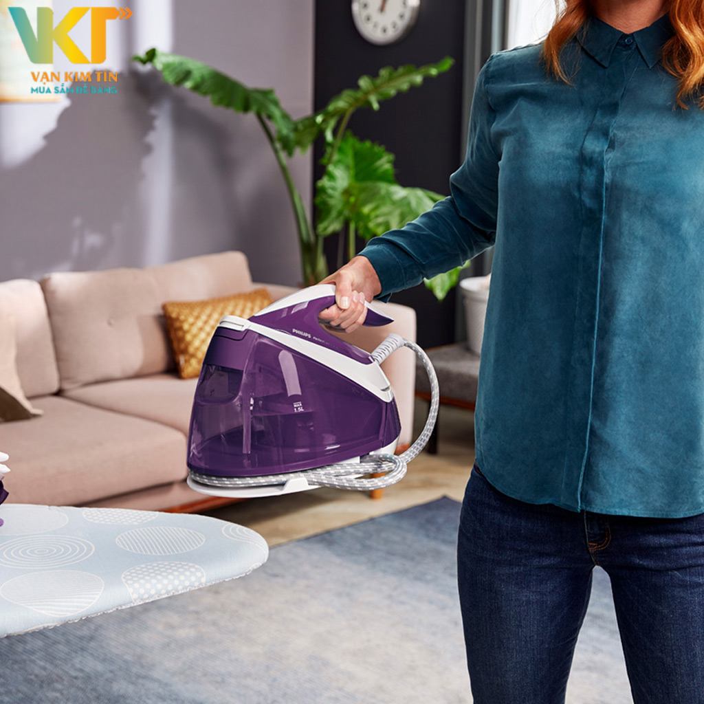 Bàn ủi hơi nước Philips GC7933/30